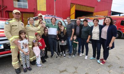 Pontal do Paraná recebe novas ambulâncias e viatura para reforçar saúde e segurança no município